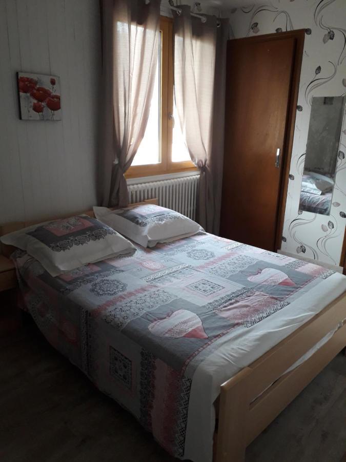 Enclos Savoyard Meuble 1chambre 1 Canape Lits 3personnes Grand-Aigueblanche